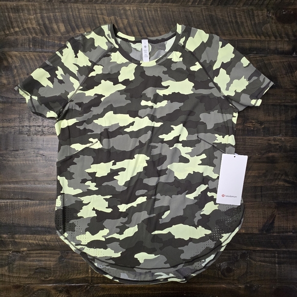 LULULEMON UVP Run Tee‎ | 8 - Picture 1 of 7